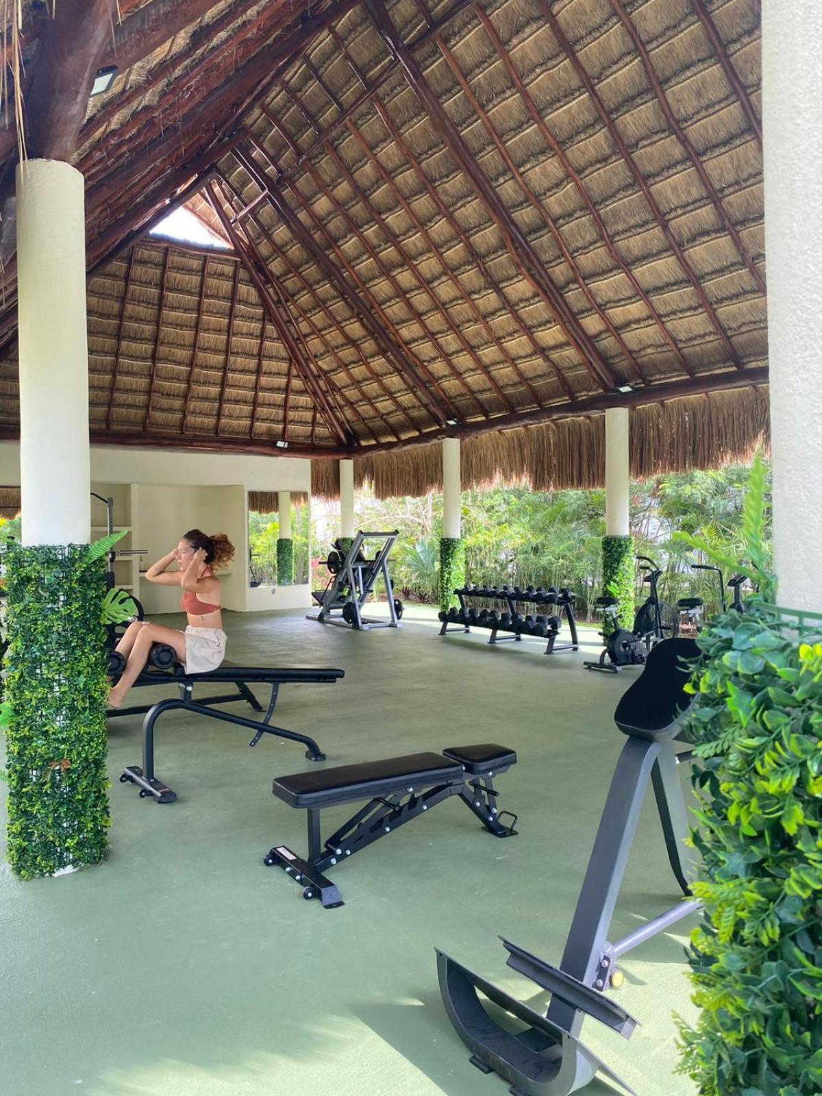 Love Vacations Tulum Exterior photo
